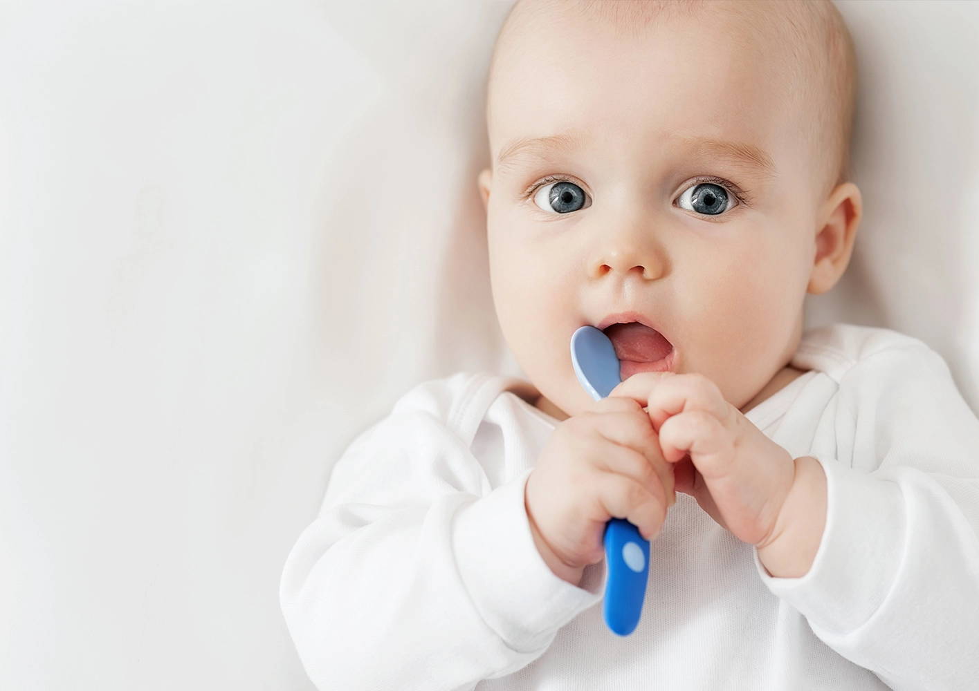 10 tips for stress-free baby weaning